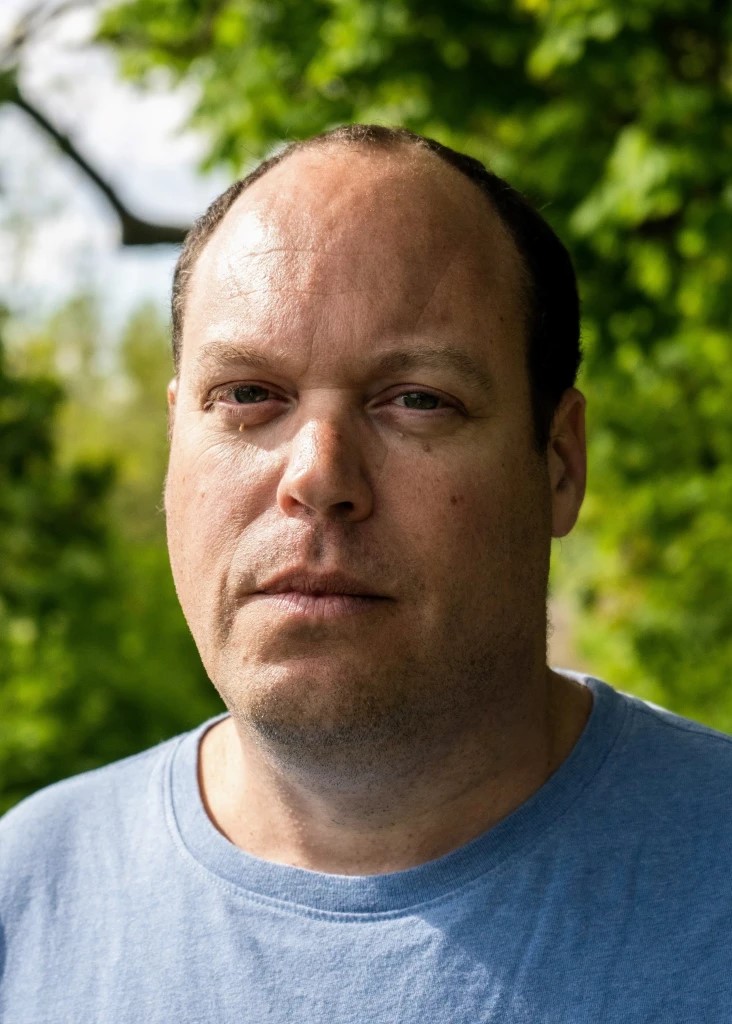 Lavie Tidhar